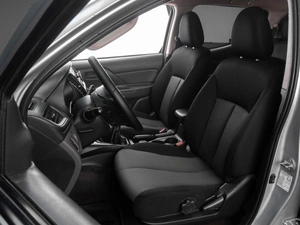 Пикап Mitsubishi L200 2017 года, 1999000 рублей, Тюмень