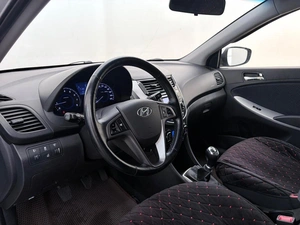 Седан Hyundai Solaris 2013 года, 657000 рублей, Орёл