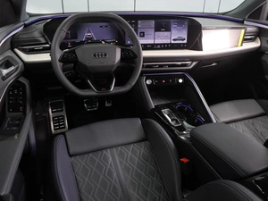 Внедорожник Audi Q5L 2025 года, 6359000 рублей, Воронеж