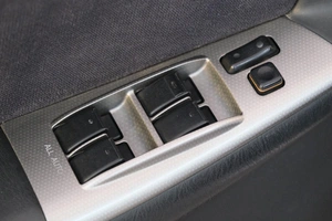 Хетчбэк Toyota Corolla 2002 года, 599000 рублей, Омск