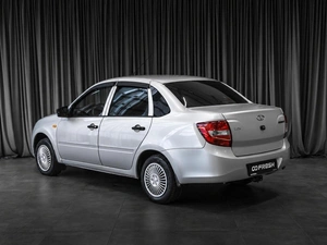 Седан ВАЗ (LADA) Granta 2015 года, 399000 рублей, Тюмень