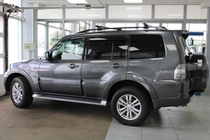 Внедорожник Mitsubishi Pajero 2019 года, 3390000 рублей, Красноярск