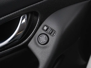 Внедорожник Nissan X-Trail 2017 года, 1649077 рублей, Москва