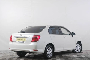 Седан Toyota Corolla Axio 2017 года, 1259000 рублей, Кемерово