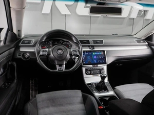 Седан Volkswagen Passat CC 2011 года, 889000 рублей, Тюмень