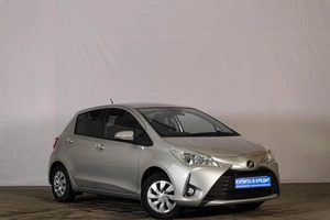 Хетчбэк Toyota Vitz 2019 года, 1269000 рублей, Тюмень