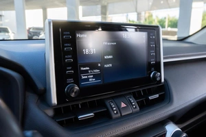 Внедорожник Toyota RAV4 2019 года, 2949000 рублей, Волгоград