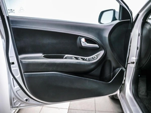 Хетчбэк Kia Picanto 2014 года, 1029000 рублей, Красноярск