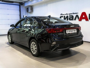 Седан Kia Cerato 2022 года, 1949000 рублей, Красноярск