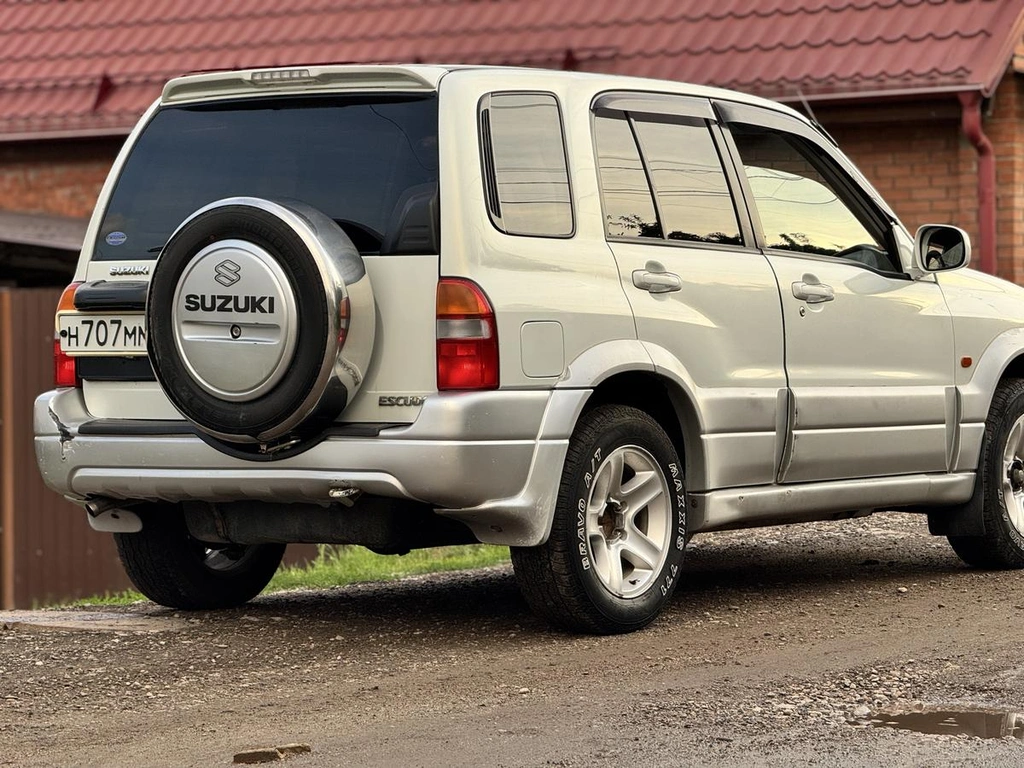 Внедорожник Suzuki Escudo 2000 года, 477000 рублей, Красноярск