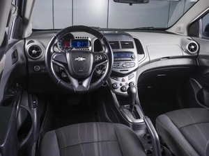 Седан Chevrolet Aveo 2012 года, 699000 рублей, Ростов-на-Дону