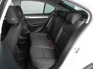 Лифтбек Skoda Octavia 2019 года, 1869040 рублей, Красный Пахарь