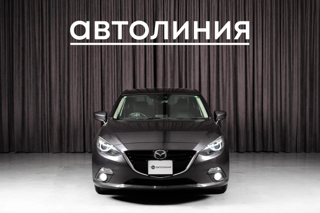Седан Mazda Axela 2015 года, 1250000 рублей, Красноярск