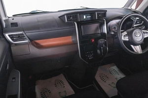 Минивэн Toyota Roomy 2019 года, 1249000 рублей, Томск