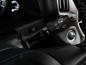 Внедорожник Toyota Land Cruiser 2018 года, 6720000 рублей, Тюмень