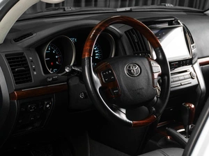 Внедорожник Toyota Land Cruiser 2007 года, 2849000 рублей, Тюмень