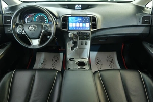 Внедорожник Toyota Venza 2013 года, 2749000 рублей, Омск