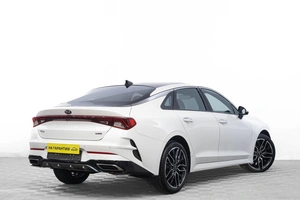 Седан Kia K5 2019 года, 2199000 рублей, Барнаул