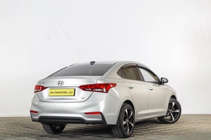 Седан Hyundai Solaris 2017 года, 1359000 рублей, Тюмень