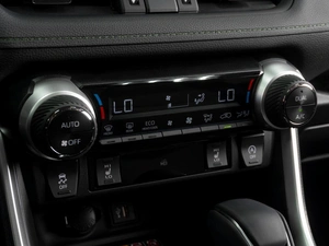 Внедорожник Toyota RAV4 2025 года, 4219000 рублей, Тюмень