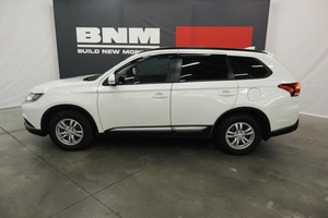 Внедорожник Mitsubishi Outlander 2021 года, 2450000 рублей, Курск
