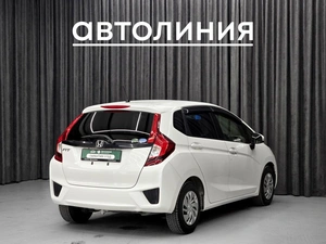 Хетчбэк Honda Fit 2017 года, 950000 рублей, Красноярск