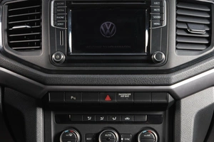 Пикап Volkswagen Amarok 2017 года, 2649000 рублей, Новосибирск