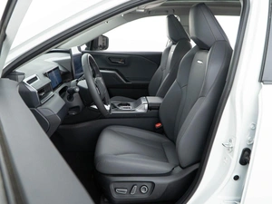 Внедорожник Toyota RAV4 2026 года, 4837444 рублей, Москва