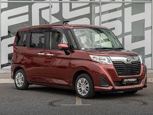 Минивэн Toyota Roomy 2019 года, 1215000 рублей, Краснодар