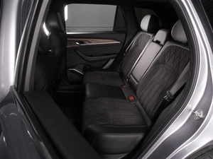 Внедорожник Geely Xingyue L 2025 года, 3685000 рублей, Красный Пахарь