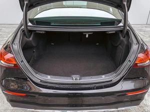 Седан Mercedes-benz E-класс 2021 года, 3990000 рублей, Краснодар