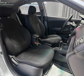 Седан Kia Rio 2011 года, 930000 рублей, Красноярск