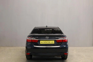 Седан Toyota Camry 2016 года, 1959000 рублей, Новосибирск