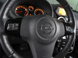 Хетчбэк Opel Corsa 2010 года, 699000 рублей, Воронеж