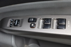 Лифтбек Toyota Prius 2008 года, 689000 рублей, Новосибирск