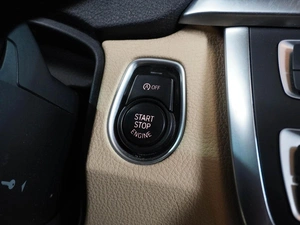 Седан BMW 3 серия 2014 года, 1999000 рублей, Воронеж