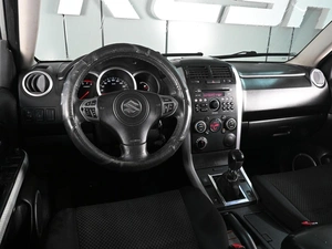 Внедорожник Suzuki Grand Vitara 2010 года, 959000 рублей, Аксай
