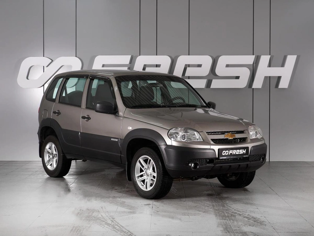 Внедорожник Chevrolet Niva 2018 года, 899000 рублей, Минеральные Воды