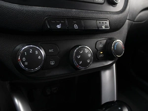 Хетчбэк Kia Ceed 2018 года, 1400000 рублей, Омск