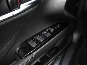 Седан Toyota Camry 2023 года, 3389000 рублей, Кирилловка