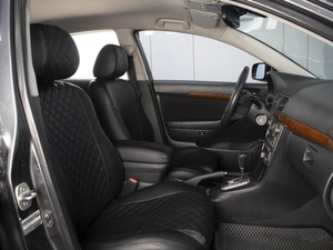 Седан Toyota Avensis 2008 года, 1060000 рублей, Омск