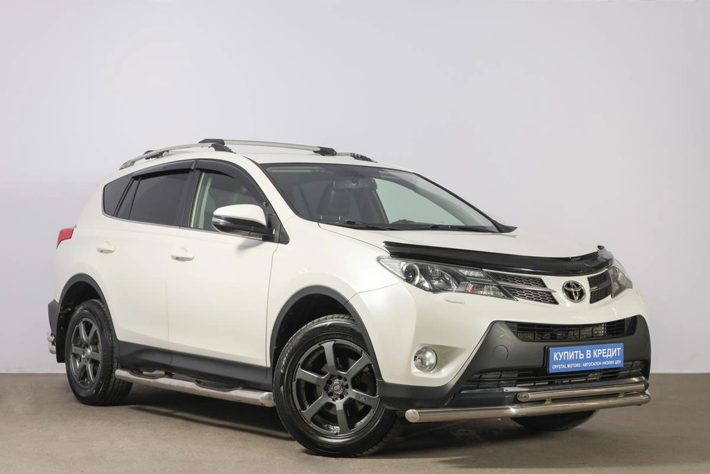 Внедорожник Toyota RAV4 2013 года, 2199000 рублей, Новосибирск