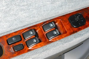 Седан Kia Magentis 2005 года, 529000 рублей, Тюмень