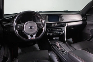 Седан Kia Optima 2016 года, 1839000 рублей, Сургут
