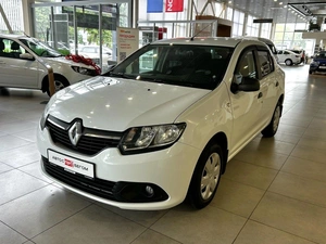 Седан Renault Logan 2017 года, 870000 рублей, Орёл