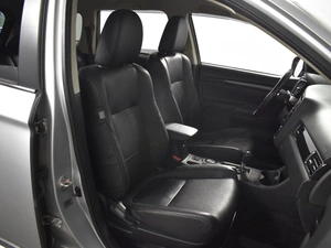 Внедорожник Mitsubishi Outlander 2015 года, 1724900 рублей, Казань