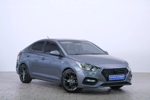 Седан Hyundai Solaris 2019 года, 1289000 рублей, Омск