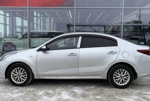 Седан Kia Rio 2020 года, 880000 рублей, Солонцы