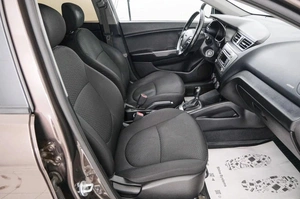 Седан Kia Rio 2017 года, 1249000 рублей, Красноярск