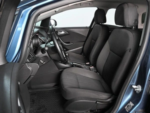 Хетчбэк Opel Astra 2012 года, 890000 рублей, Аксай